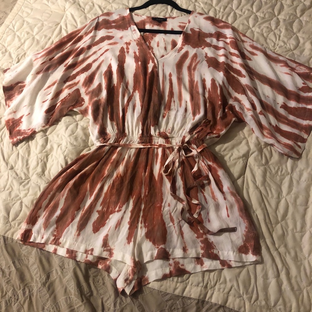 Aakaa tie dye romper